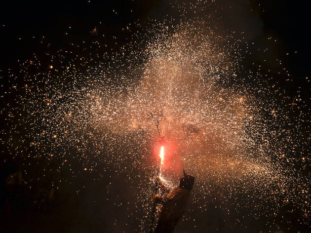 Correfocs fireworks 486510988