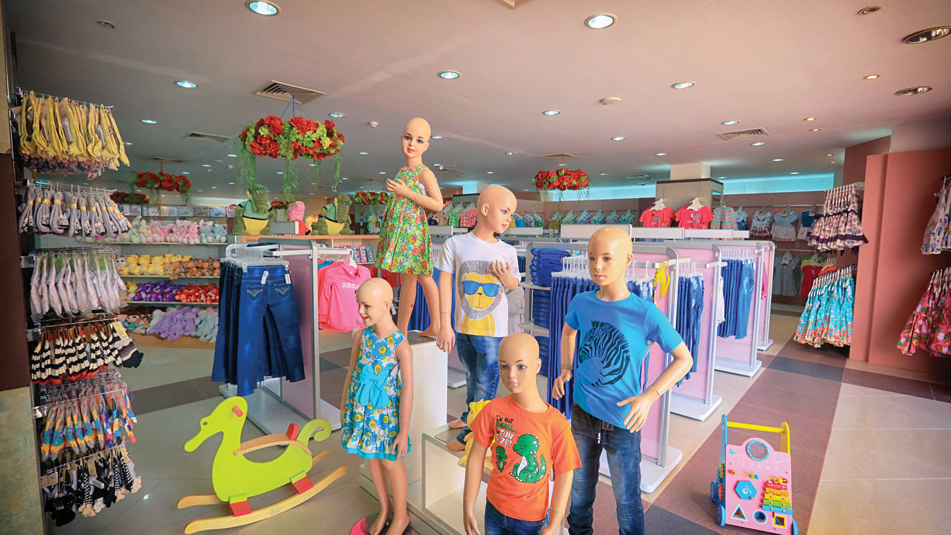 House of Fashions Shopping in Sri Lanka