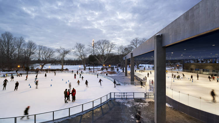 Best ice skating in NYC for kids and families