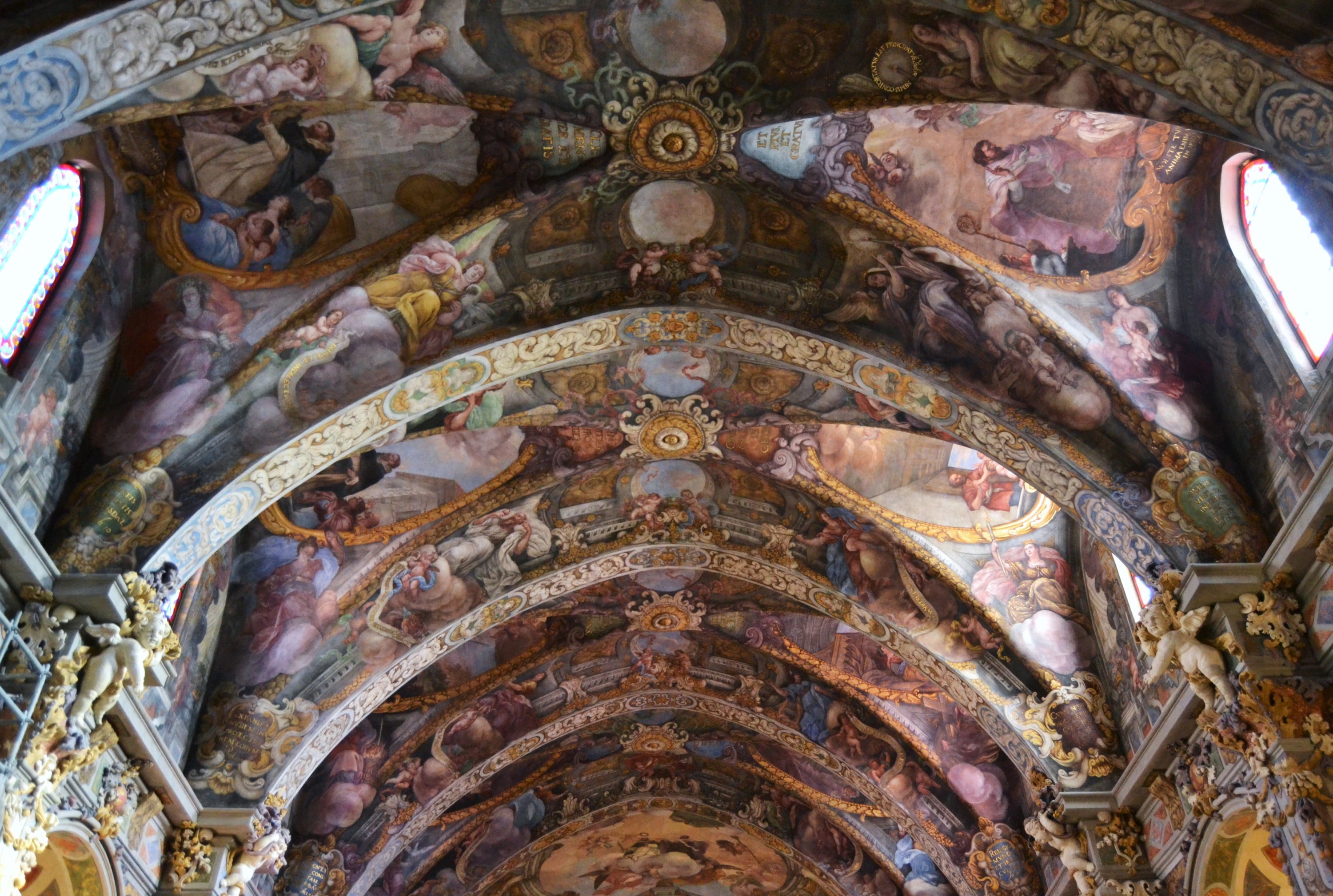 Iglesia de San Nicolás de Bari y San Pedro Mártir Iglesia de San Nicolás de Bari y San Pedro Mártir