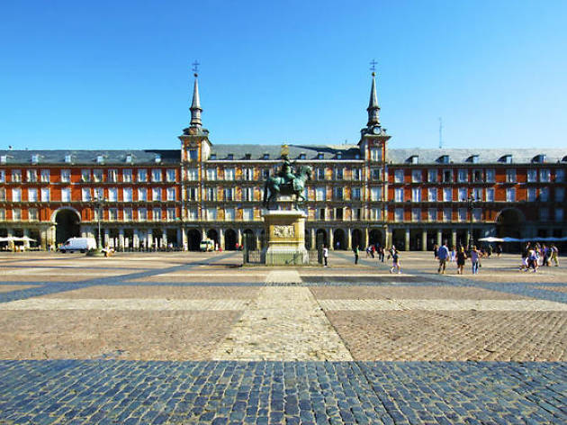 La Plaza Mayor La Plaza Mayor