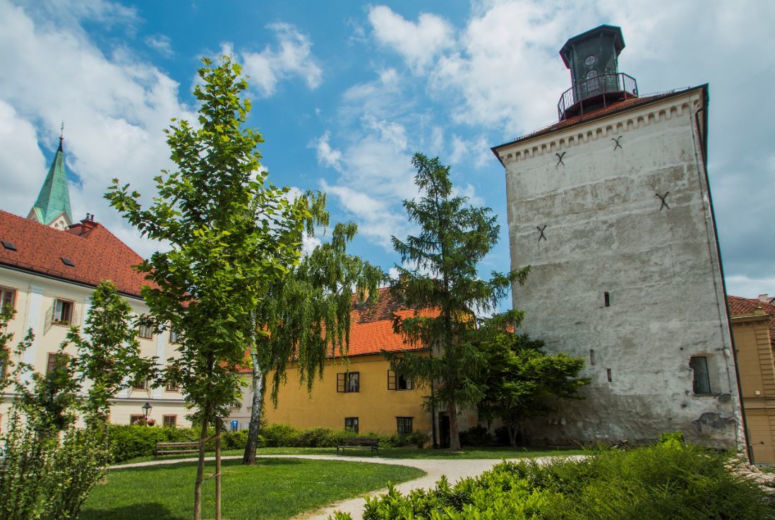 Lotrščak Tower