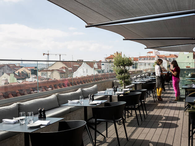 Lumi Rooftop Bar & Restaurant Lumi Rooftop Bar & Restaurant