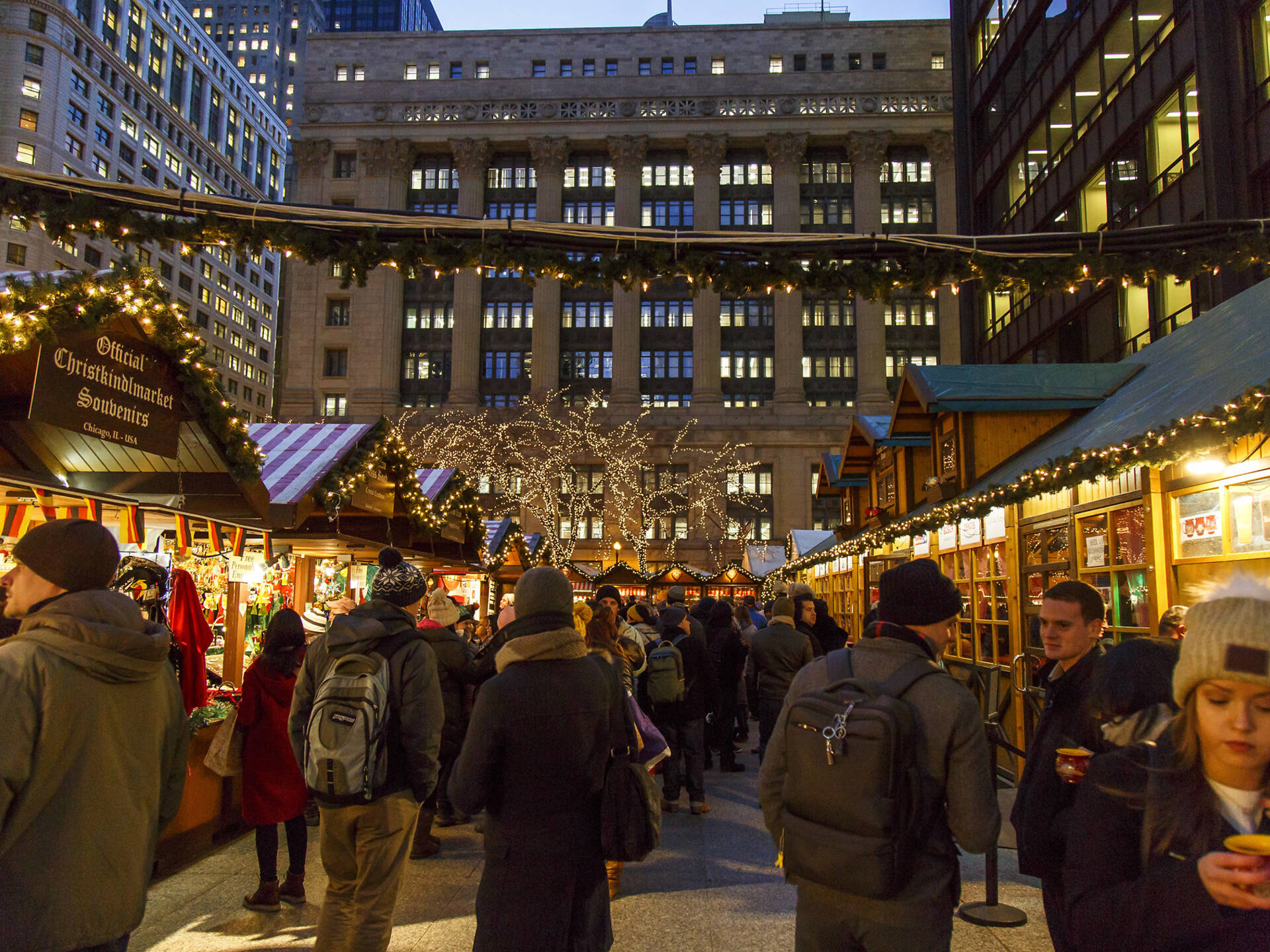 Christmas in Chicago 2023: How to Celebrate the Holidays