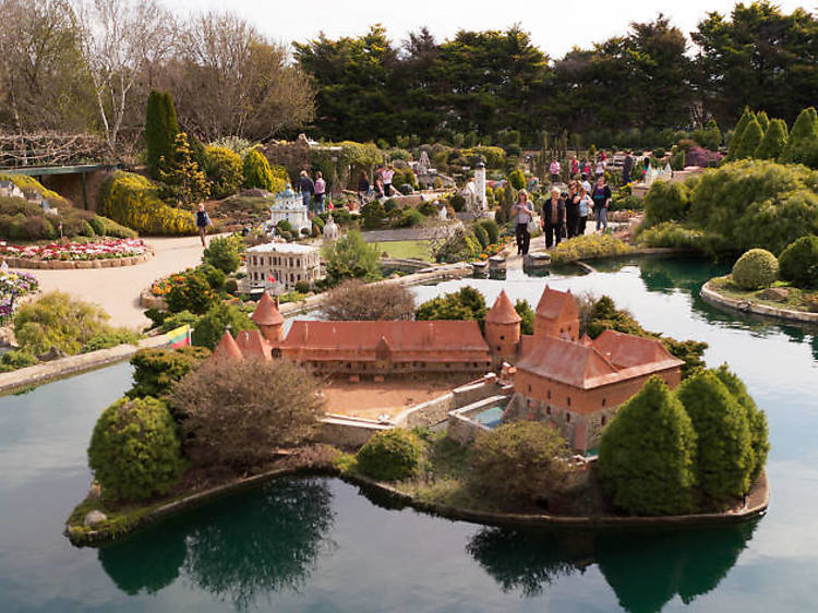 Cockington Green Gardens