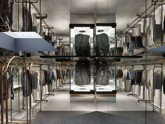 comme des garcons shibuya store