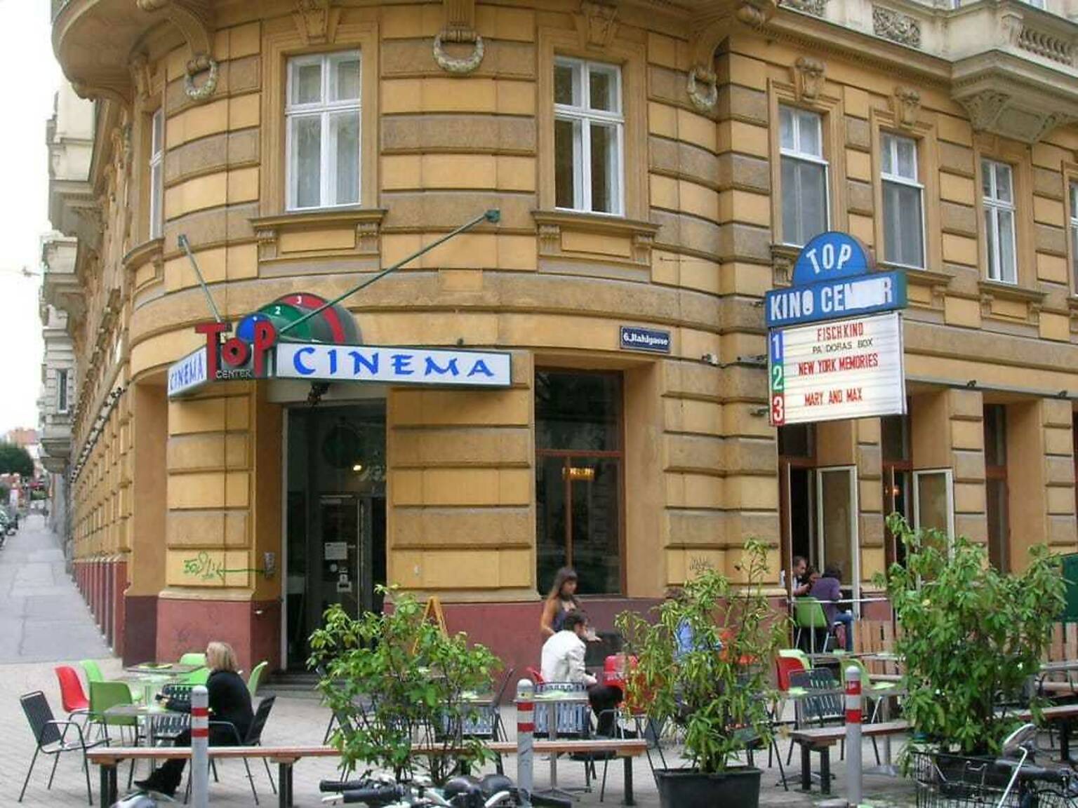 9 Best Bars in Vienna | Rooftops, Hotel Bars and Cocktails