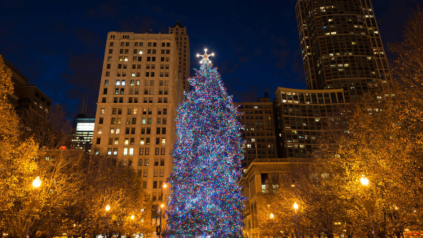 Everything to know about the 2022 City of Chicago Christmas Tree
