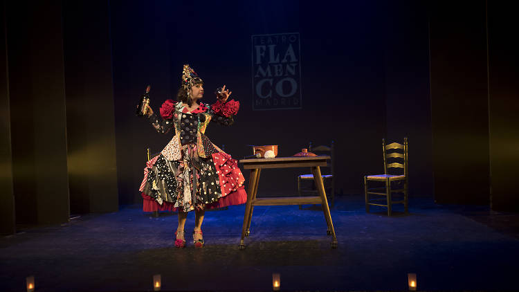 Domingo de vermut y potaje. Teatro flamenco