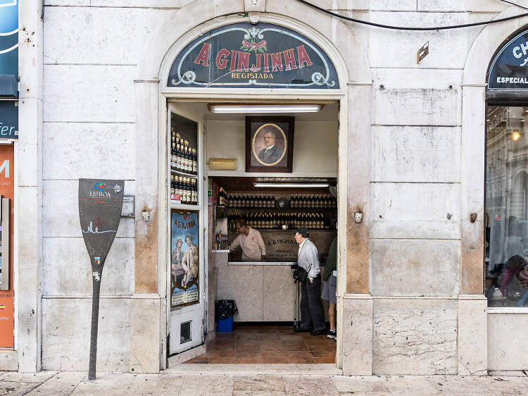 A histórica Ginjinha do Rossio agora também pode chegar a casa