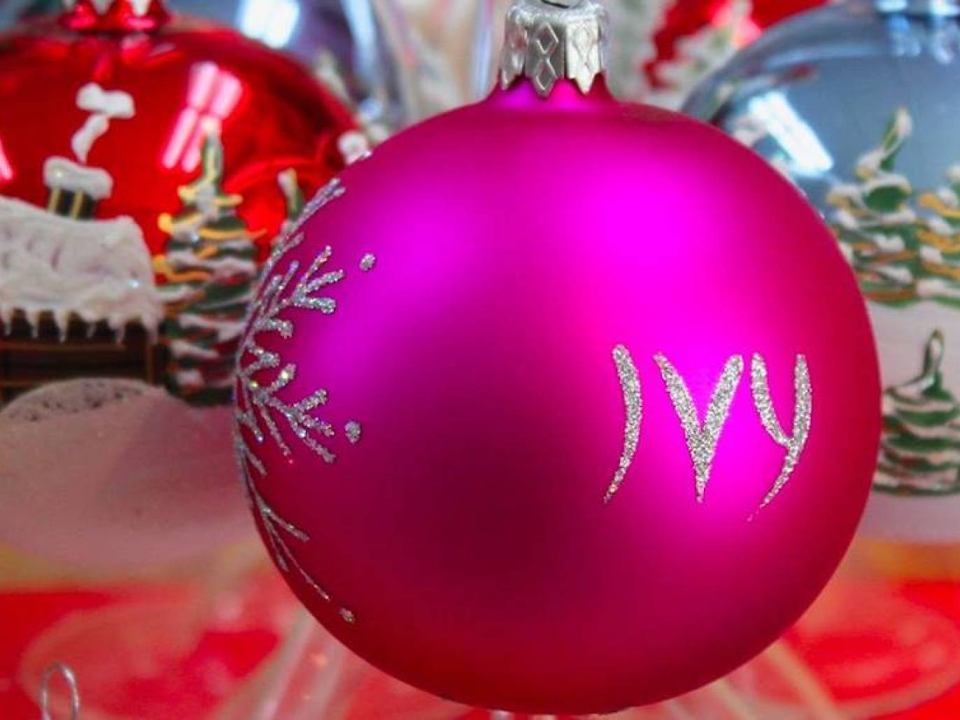 14 Best Shops For Christmas Trees And Decorations In Singapore