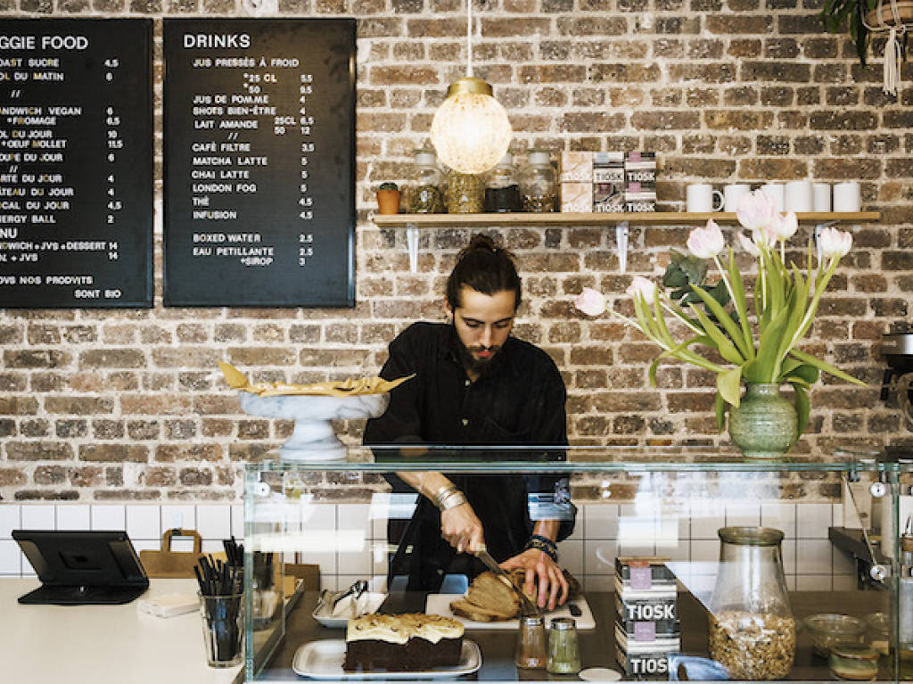 12 Best Vegan and Vegetarian Restaurants in Paris Right Now