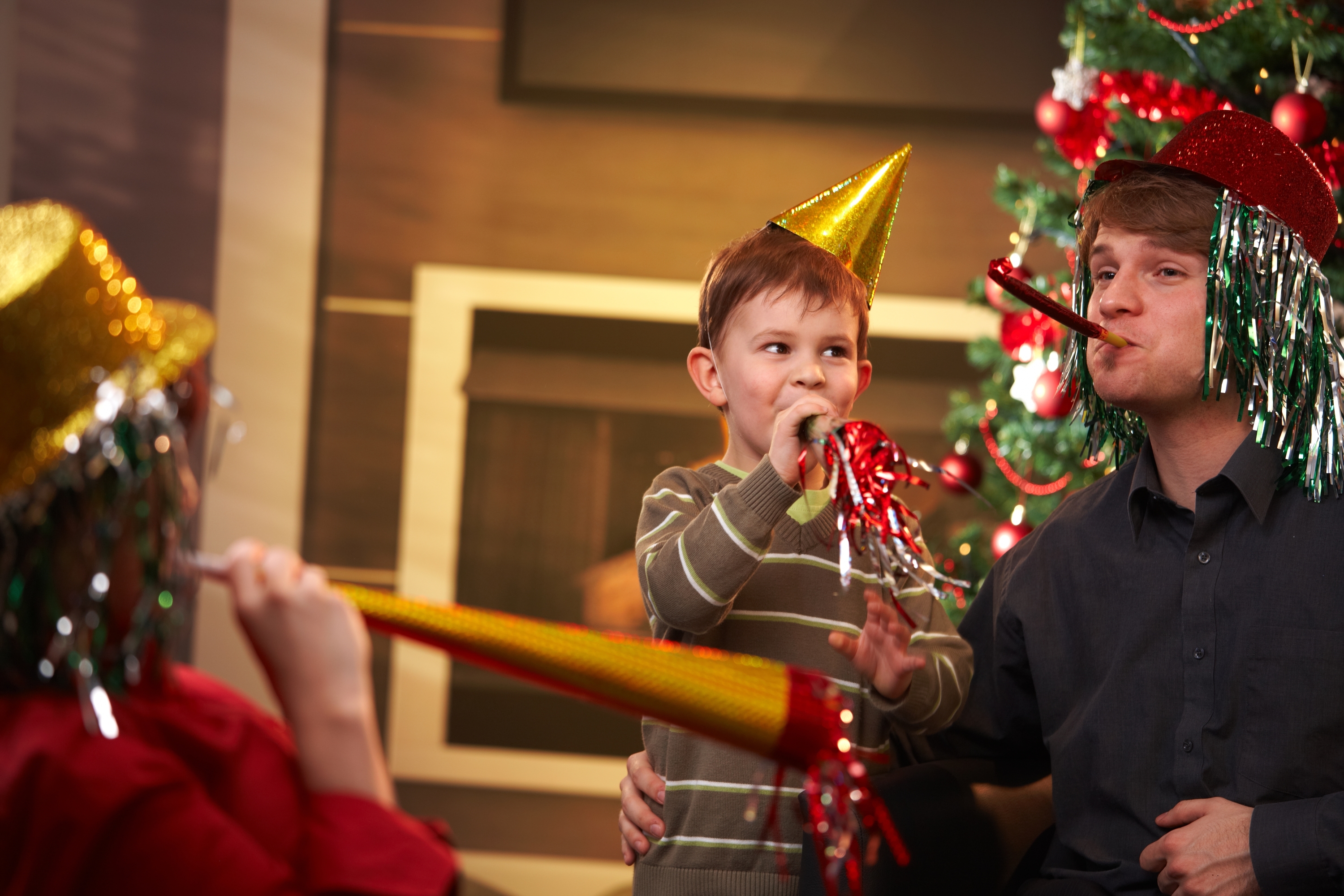 Есть новогодние игры. Новогодние конкурсы для детей. Новый год (праздник). Новый год семья. Новогодние развлечения для детей.