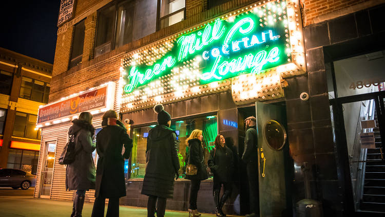 Tap your toes to late-night jazz at the Green Mill