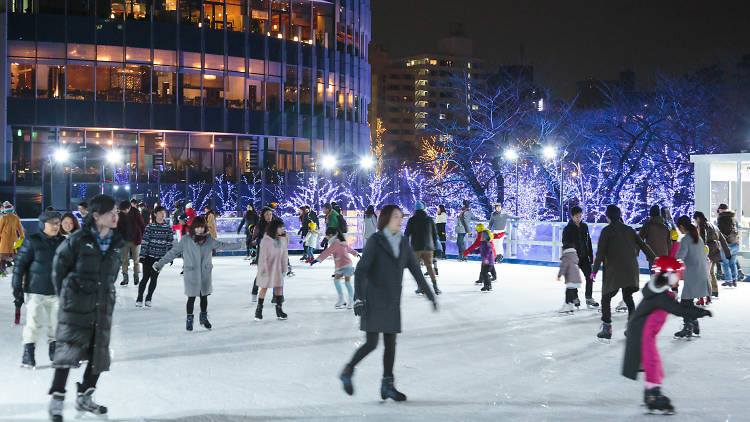 MIDTOWN ICE RINK in Roppongi