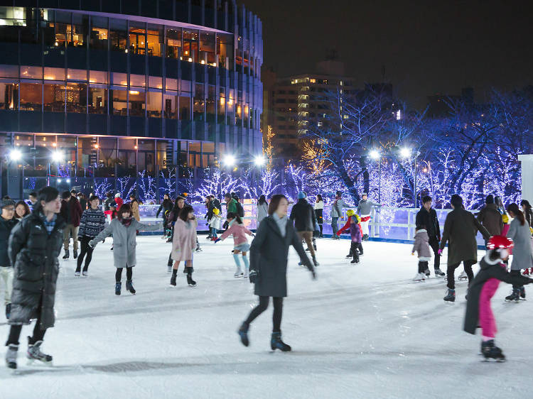 MIDTOWN ICE RINK in Roppongi