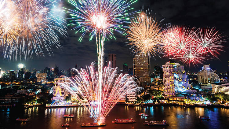 The Peninsula Bangkok Loy Krathong