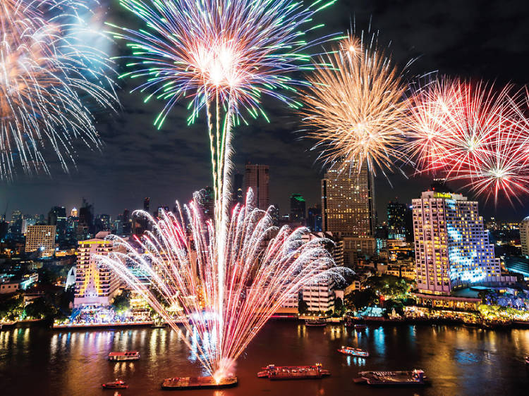 The Peninsula Bangkok Loy Krathong