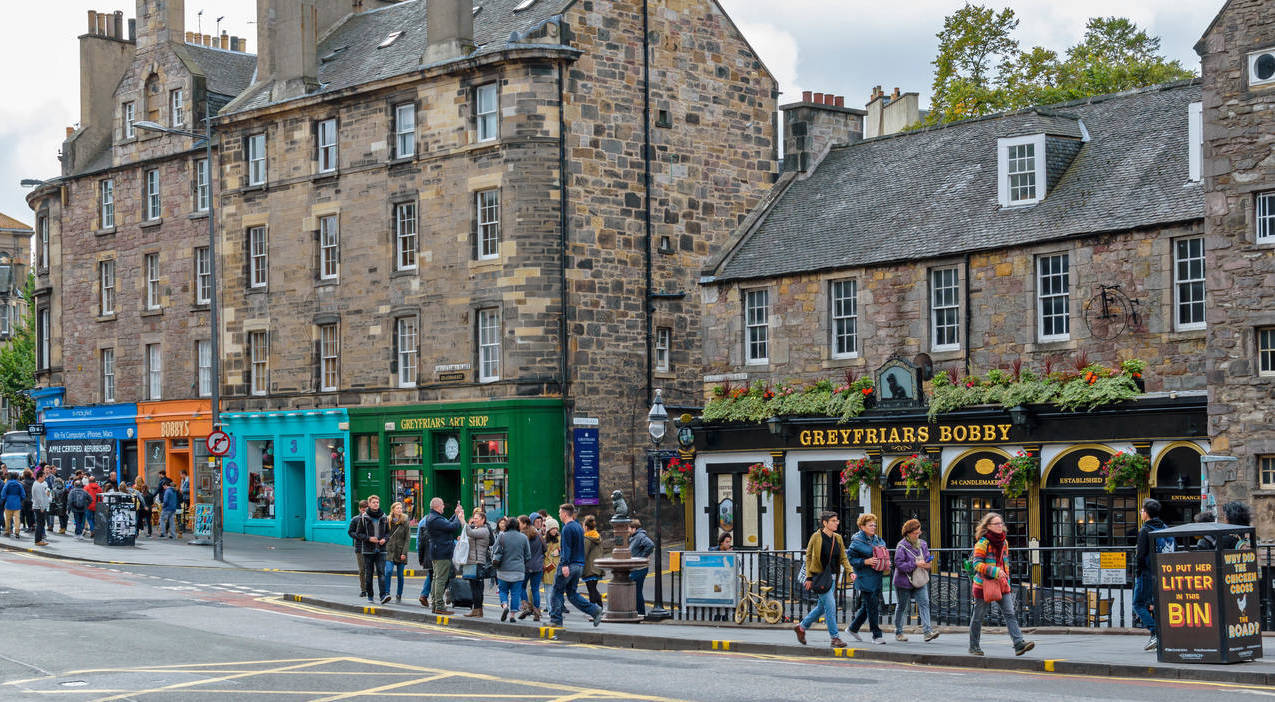 The best Edinburgh streets where you can Shop Small this Christmas