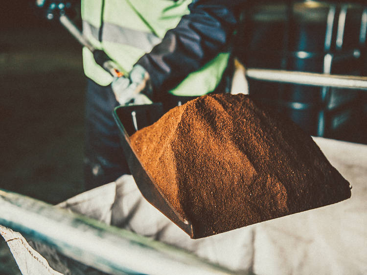The people turning coffee grounds into fuel