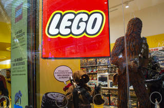 perisur lego store