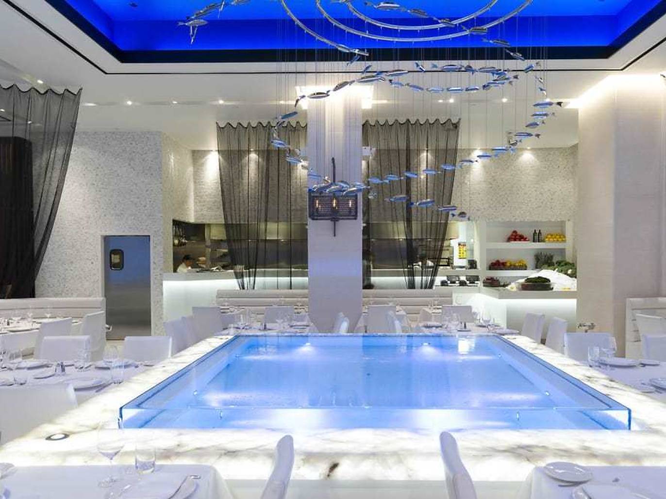 The 13 Best Restaurants Near Rockefeller Center