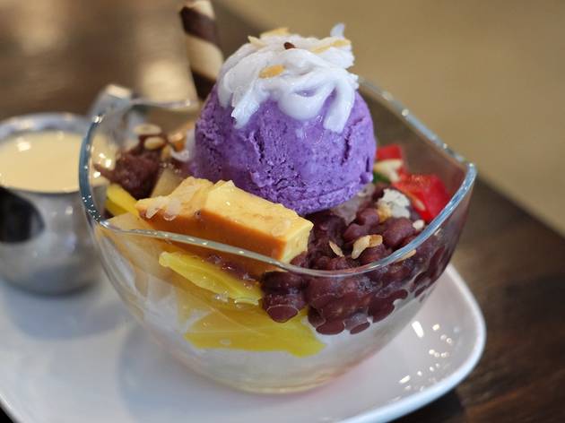 Filipino halo halo at Descanso, iced dessert