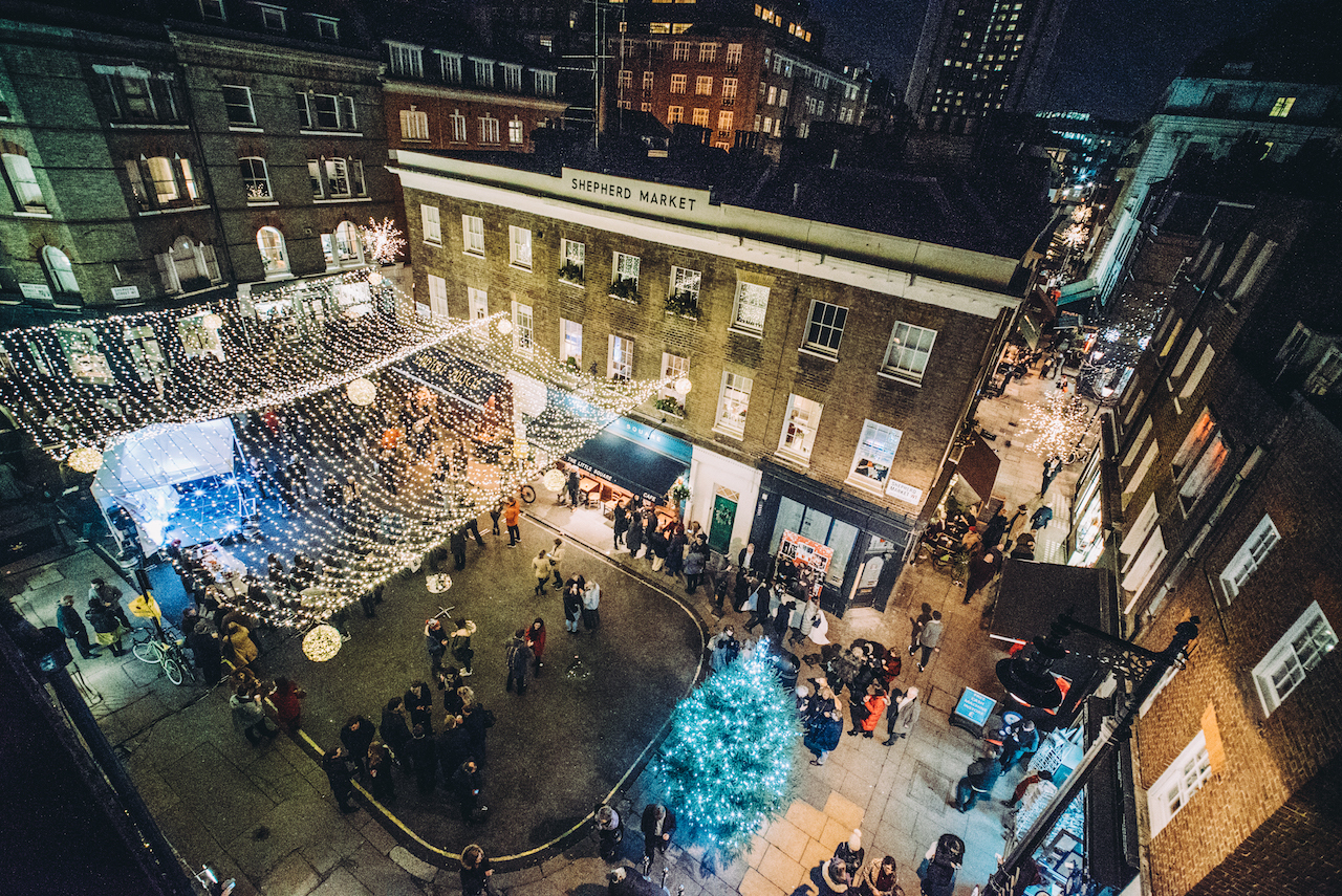 Mayfair Christmas Lights Switch-On