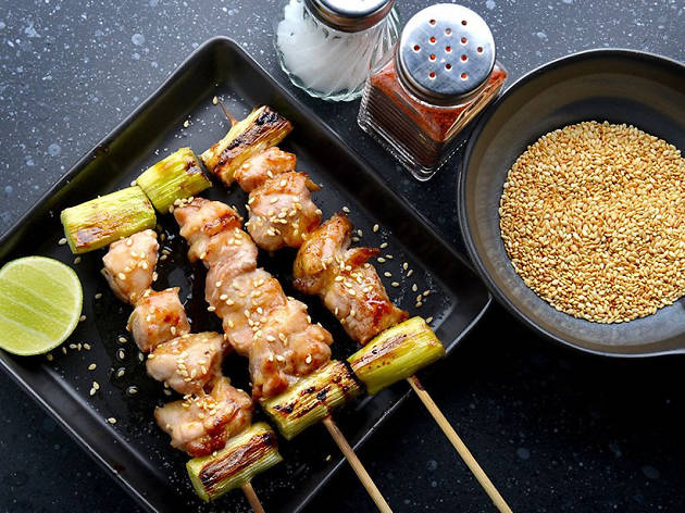 Taller de gastronomia japonesa a Roc35: yakitori, yakisoba i okonomiyaki Taller de gastronomia japonesa a Roc35: yakitori, yakisoba i okonomiyaki
