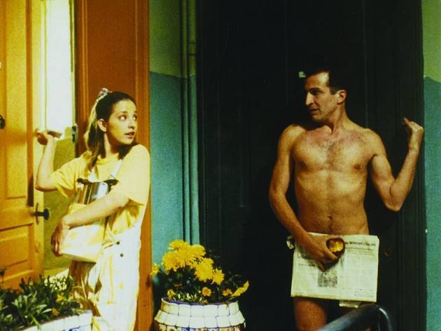 Solo con tu pareja Solo con tu pareja, la ópera prima de Alfonso Cuarón