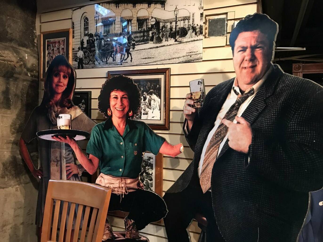 11 Best Restaurants in Quincy Market and Faneuil Hall