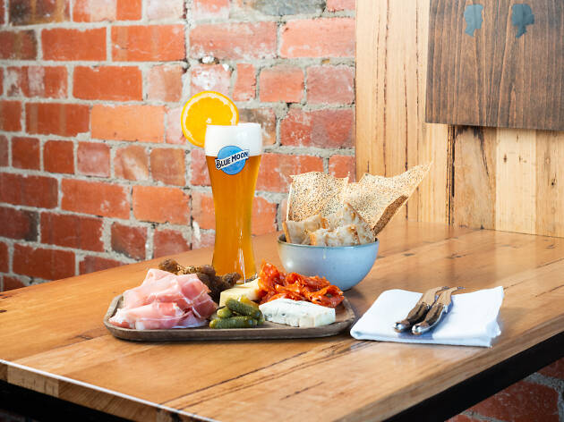 Five ways to perfectly pair your next night out with Blue Moon Five ways to perfectly pair your next night out with Blue Moon