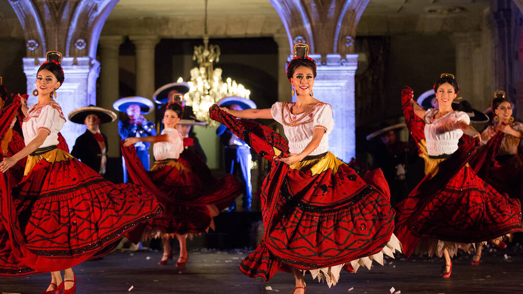 Navidades en México, el Ballet Folklórico de Amalia Hernández en el