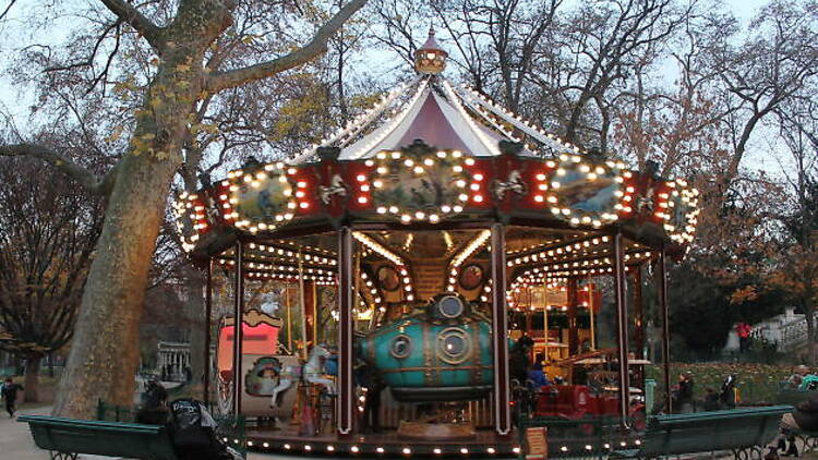 Le manège du parc Monceau