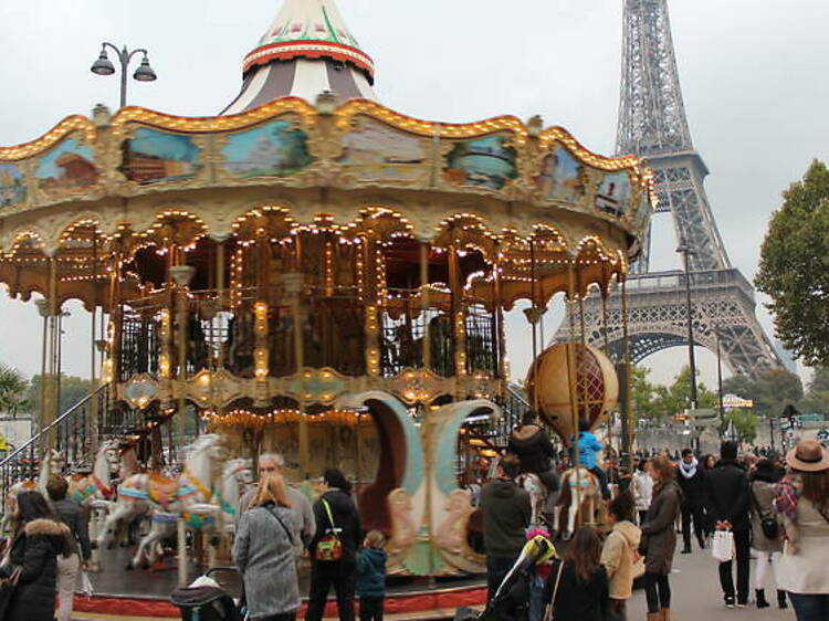 Les plus beaux manèges de Paris