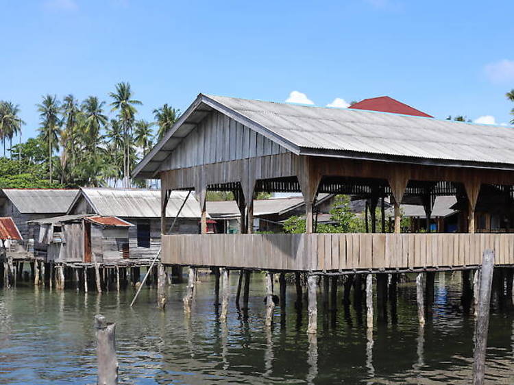 Meet the Sea Gypsies Panglong Village