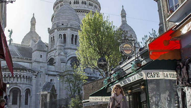 Stroll from Montmartre to the Grands Magasins…