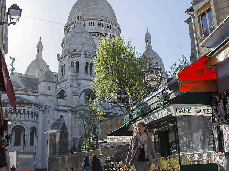 Stroll from Montmartre to the Grands Magasins…