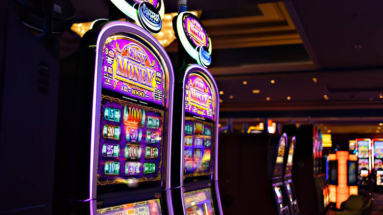 Slot machines inside paris las hi-res stock photography and images