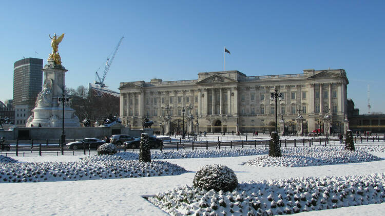 Weather alert: it could (properly) snow in London next week
