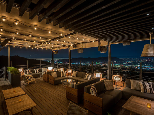 The Green Room The Green Room bar in Castaway Burbank