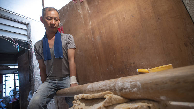 Bamboo pole noodle making