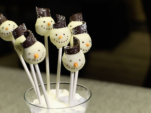 Snowman lollipops Snowman lollipops