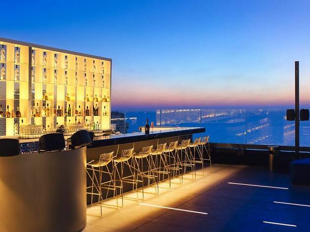 The top nightlife spots in hotels around Israel The top nightlife spots in hotels around Israel