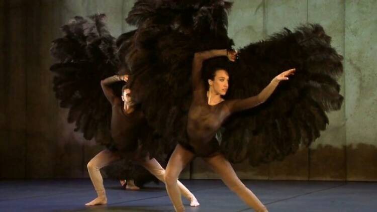 Play - Aracaladanza Play - Aracaladanza