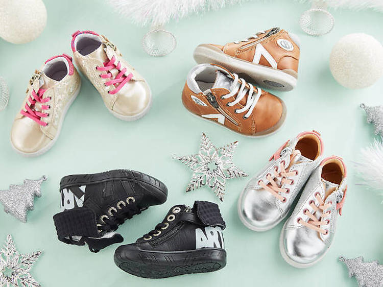 Vivid kicks for kids