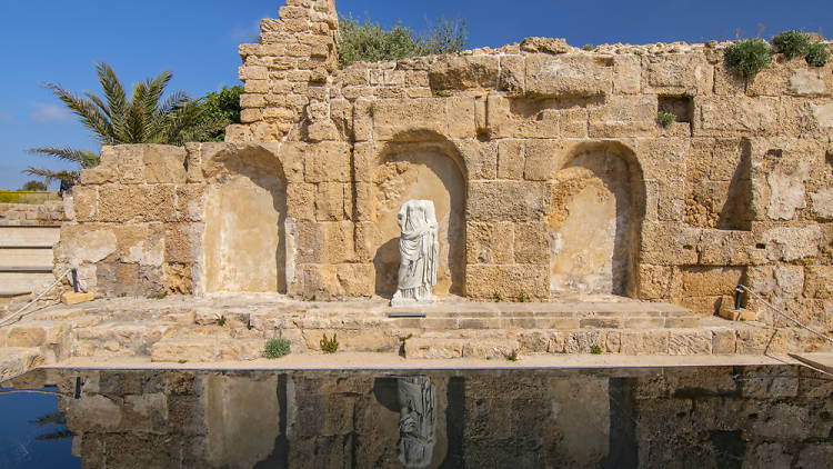 Fall in love with Caesarea's venerable architecture