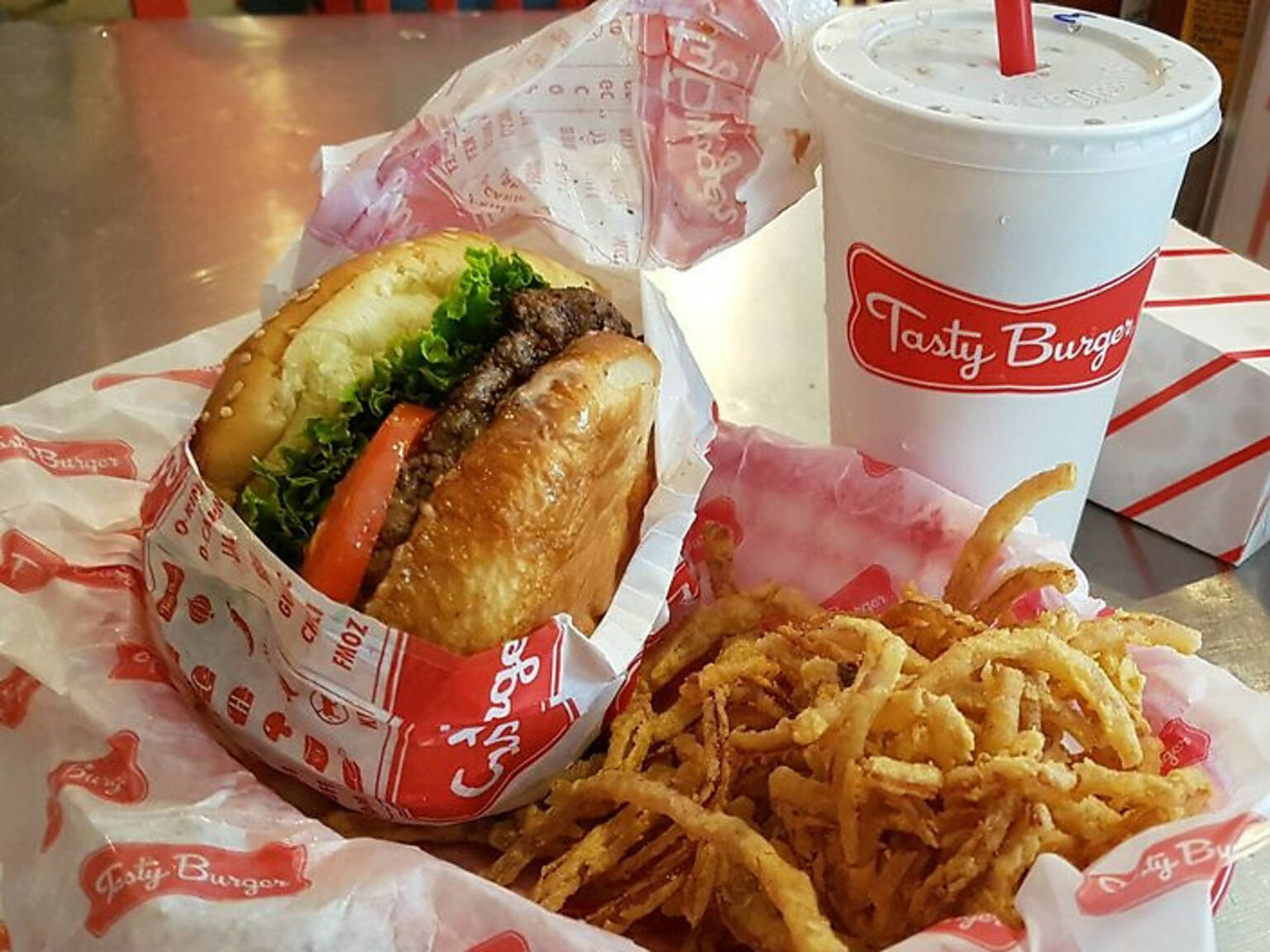 20 Cheap Eats in Boston For Affordable Dining Year Round