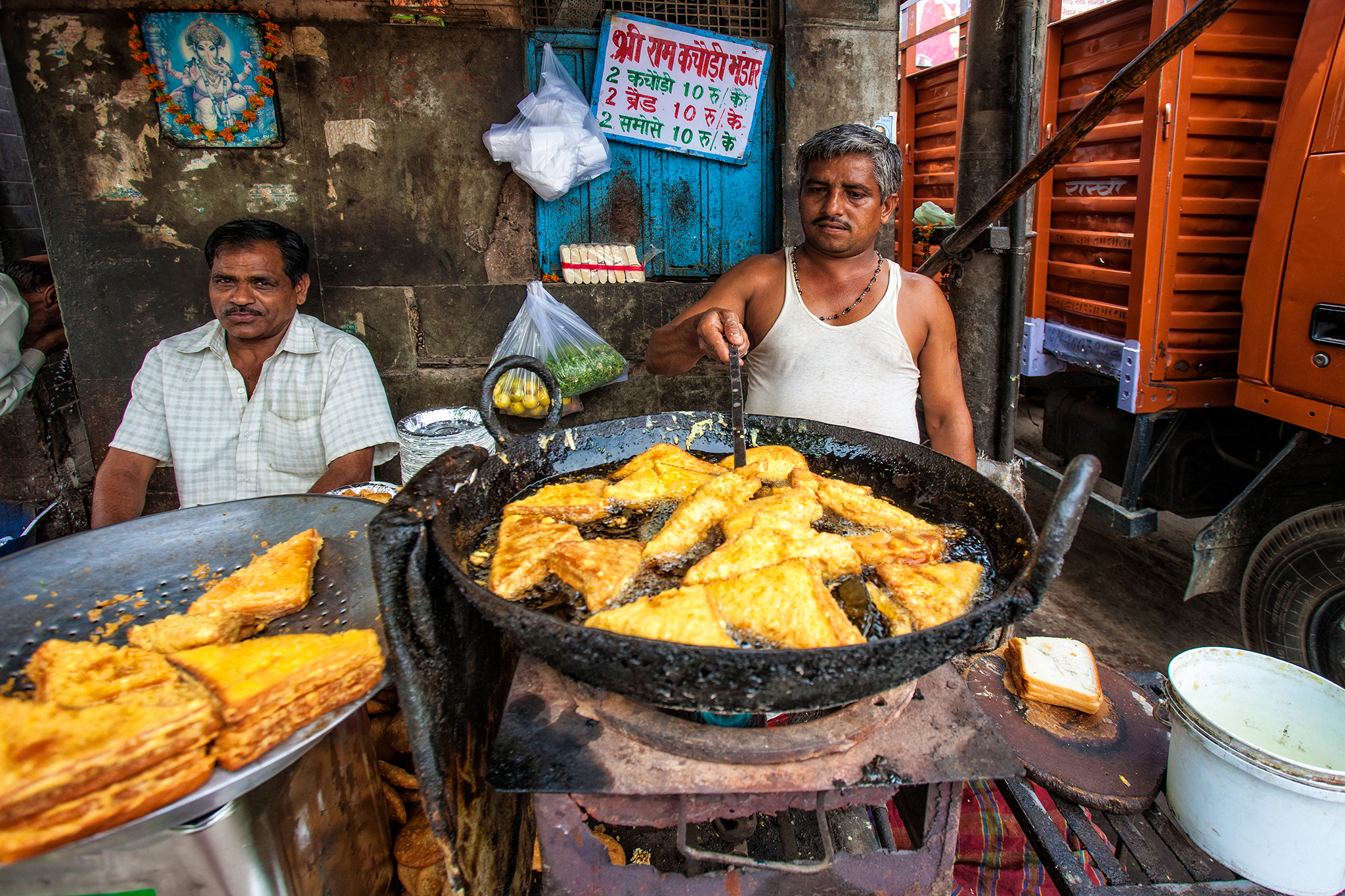 Where to Eat the Best Delhi Street Food Right Now