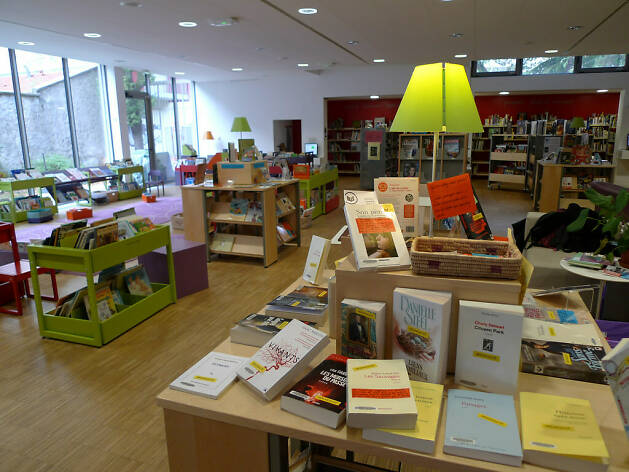 Bibliothèque Louise Michel Bibliothèque Louise Michel